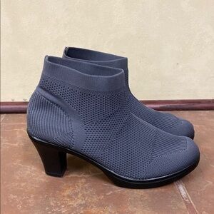 Bernie Mev. Doll Bootie (Women) Size 39